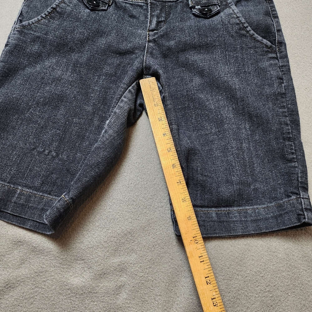 Kismet Jean Bermuda shorts Women's Dark Wash Denim Shorts Sz 8 - Picture 9 of 11